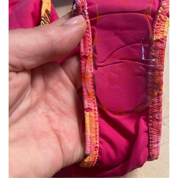 🌺 Farm Rio One-Piece Swimsuit – Size XS/Small – NEW - Picture 6 of 6